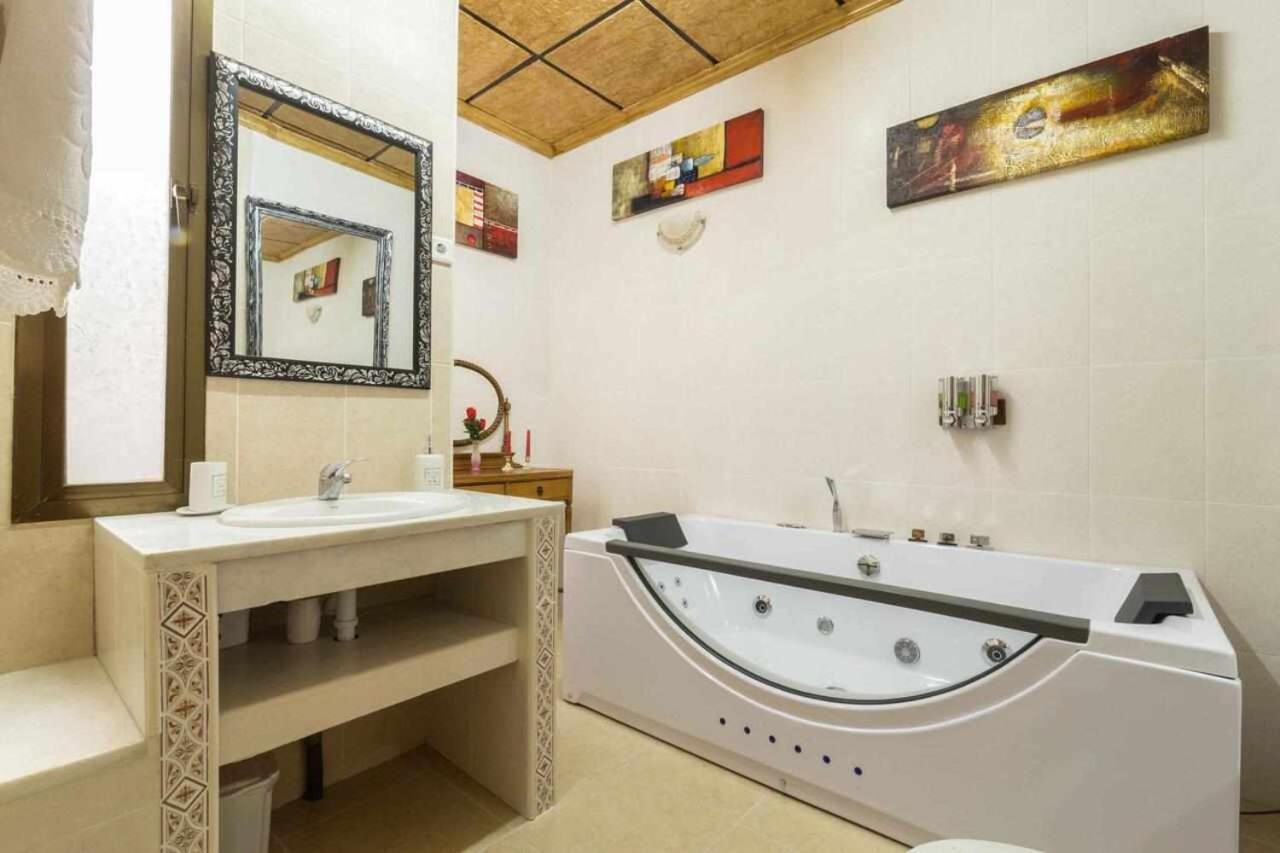 Casa Rural La Del Alba Seria Argamasilla de Alba Zewnętrze zdjęcie